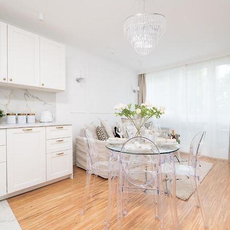 Glam & Modern By Cooee Apartments Varsavia Esterno foto