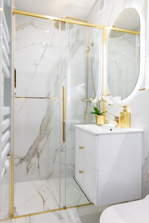 Glam & Modern By Cooee Apartments Varsavia Esterno foto